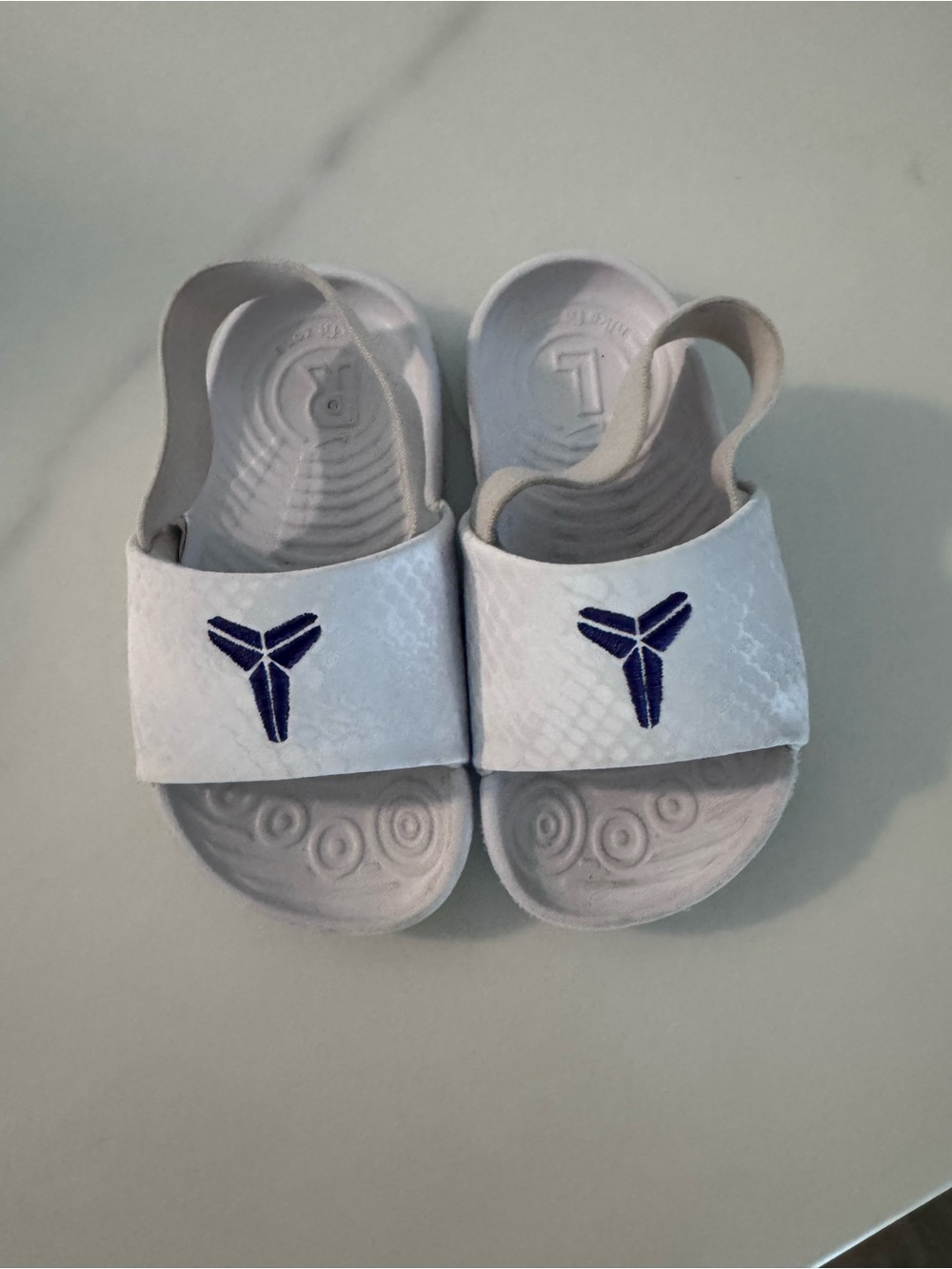 Nike Kobe Toddler Slides Sandals White – Size 7C